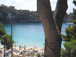 Guide to Calas de Mallorca - Tourist and Travel Information, Hotels, Porto Cristo